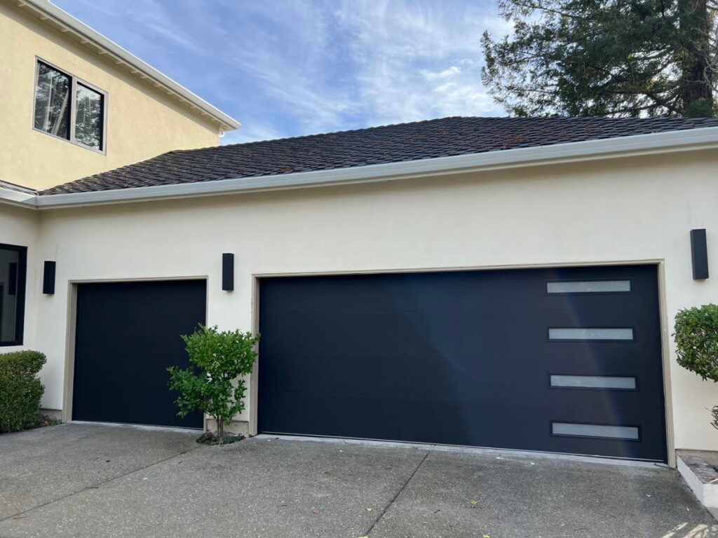 Modern garage doors Tarzana installed on contemporary residential home